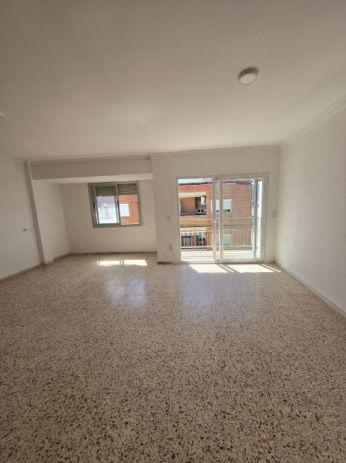 Image No.2-3 Bed Flat for sale