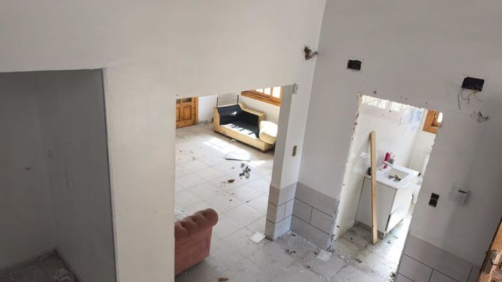 Image No.20-4 Bed Townhouse for sale