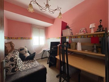 7342592015570008foto968386