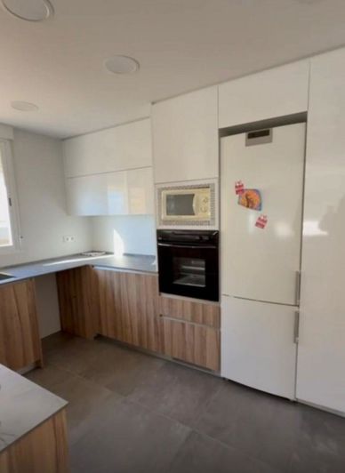 Image No.9-4 Bed Flat for sale
