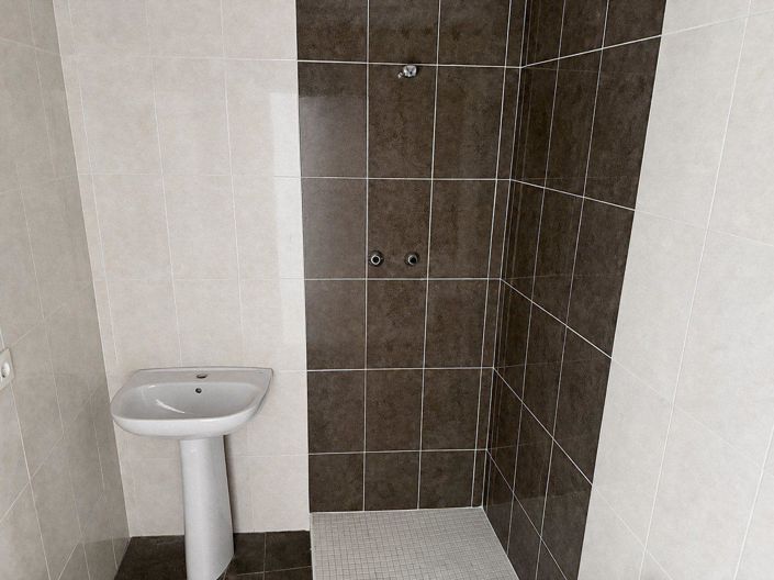 Image No.10-3 Bed Flat for sale