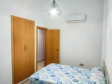 7342592015606273foto642702