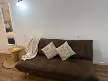 7342592015611820foto836198