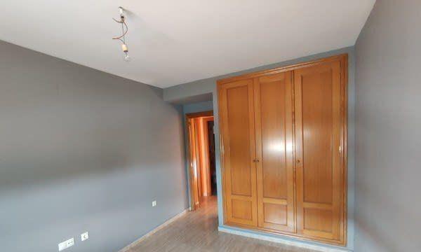 Image No.38-3 Bed Townhouse for sale