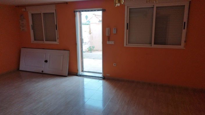 Image No.43-3 Bed Townhouse for sale
