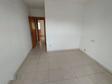 7342592015612275foto438096