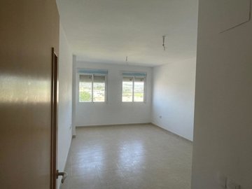7342592015617373foto362560