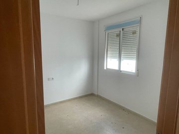 7342592015617373foto240744