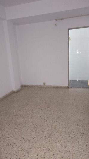 Image No.6-Appartement de 2 chambres à vendre