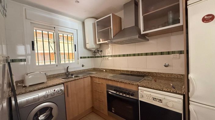 Image No.11-2 Bed Flat for sale