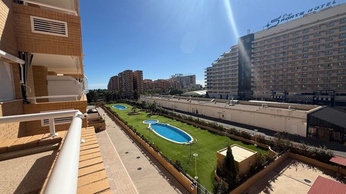Image No.7-2 Bed Flat for sale