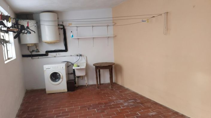 Image No.3-5 Bed Townhouse for sale