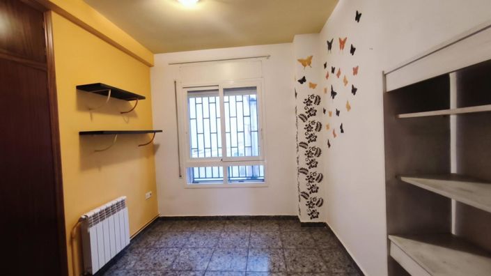 Image No.6-5 Bed Townhouse for sale