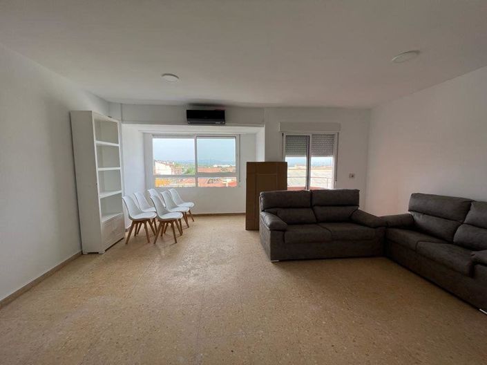Image No.2-3 Bed Flat for sale