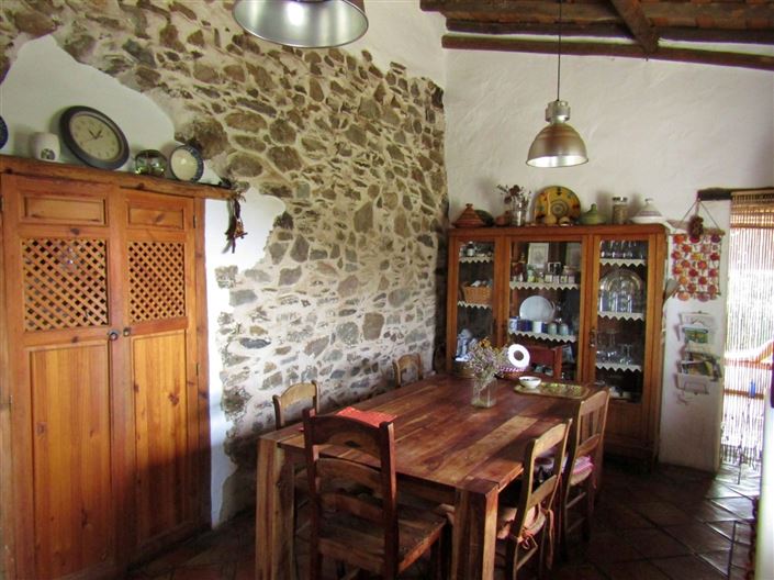 Image No.32-4 Bed Country House for sale