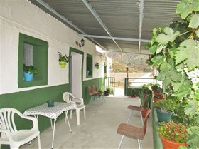 Image No.2-Maison de campagne de 3 chambres à vendre à Malaga