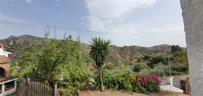 Image No.4-4 Bed Country House for sale