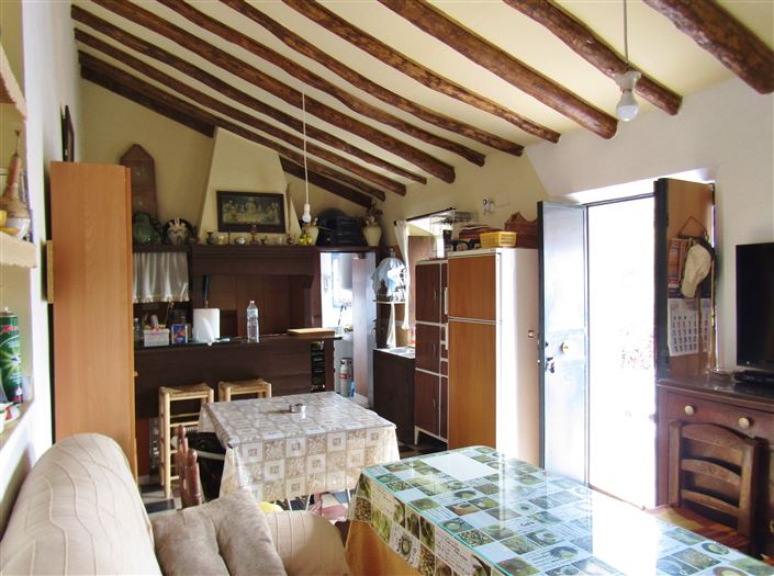 Image No.6-3 Bed Country House for sale