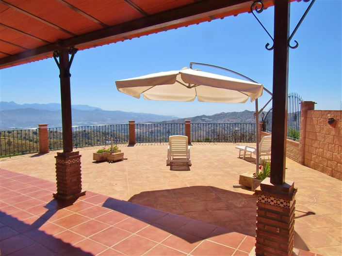 Image No.4-Maison de campagne de 3 chambres à vendre à Iznate