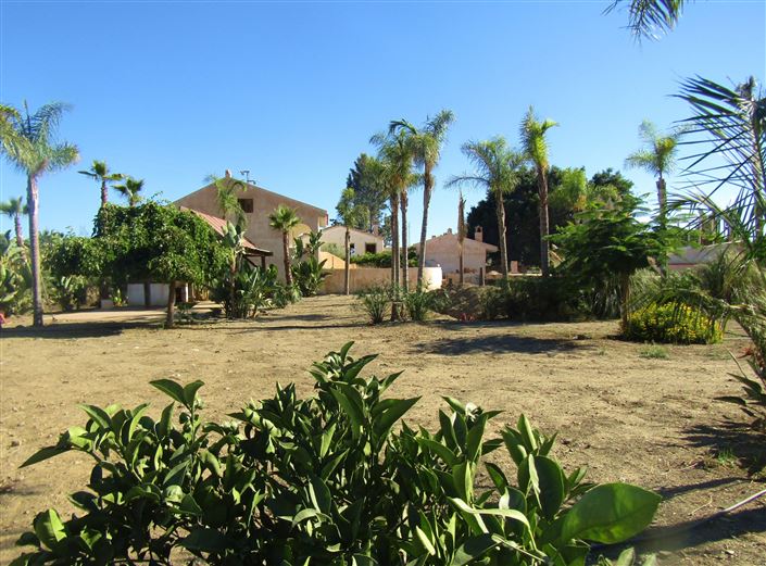 Image No.4-14 Bed Cortijo for sale