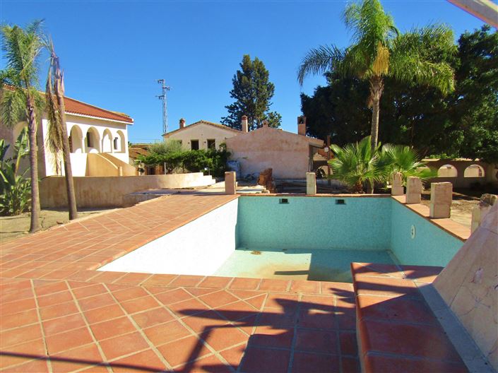 Image No.7-14 Bed Cortijo for sale
