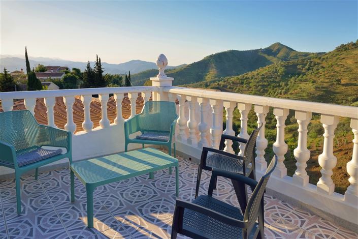 Image No.15-6 Bed Villa for sale