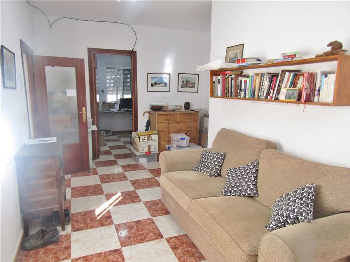 Image No.20-6 Bed Villa for sale