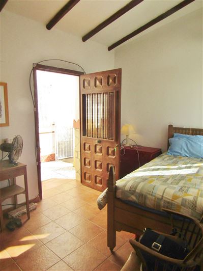 Image No.23-6 Bed Villa for sale