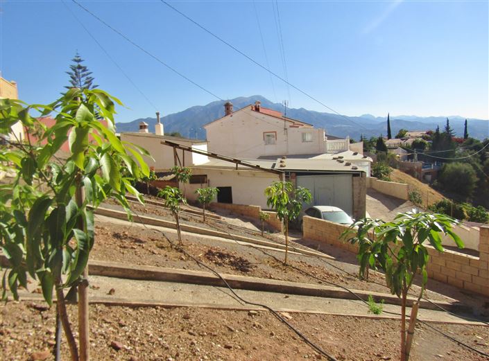 Image No.29-6 Bed Villa for sale