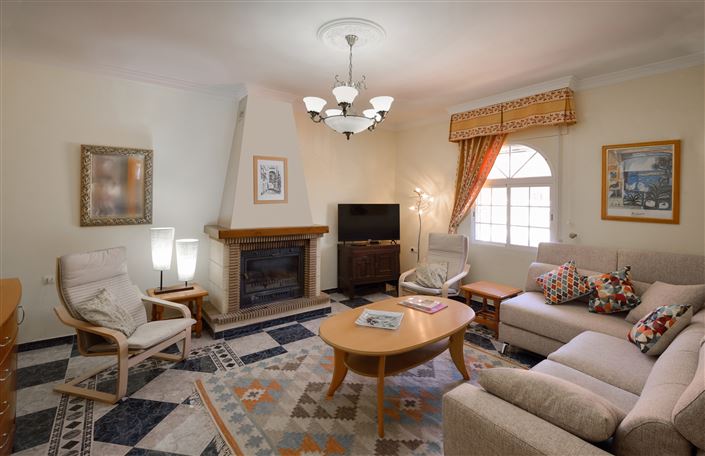 Image No.6-6 Bed Villa for sale