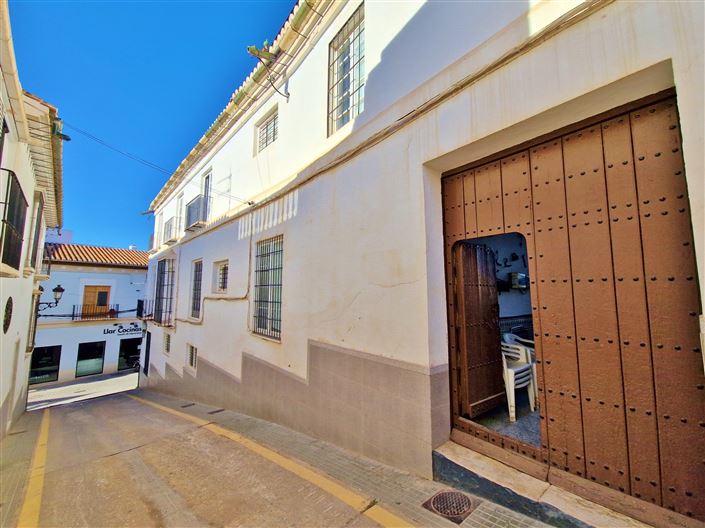 Image No.12-Maison de ville de 12 chambres à vendre à Vélez-Málaga