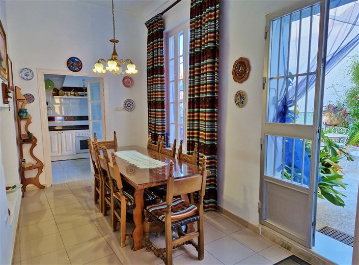 Image No.23-Maison de ville de 12 chambres à vendre à Vélez-Málaga