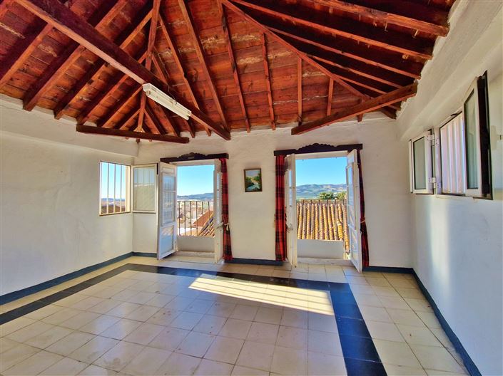 Image No.35-Maison de ville de 12 chambres à vendre à Vélez-Málaga