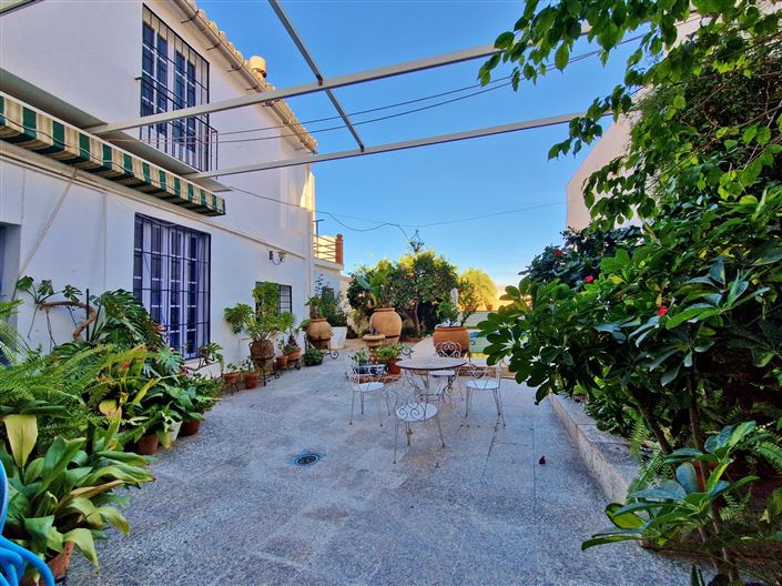 Image No.41-Maison de ville de 12 chambres à vendre à Vélez-Málaga