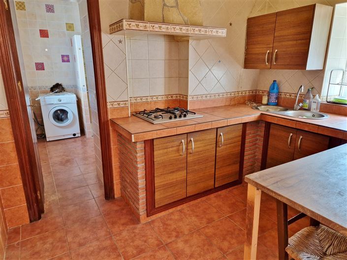 Image No.10-3 Bed Country House for sale