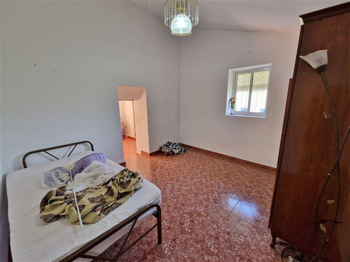 Image No.15-3 Bed Country House for sale