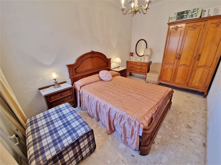 Image No.17-2 Bed Village House for sale