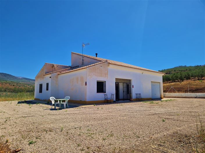Image No.1-3 Bed Country House for sale