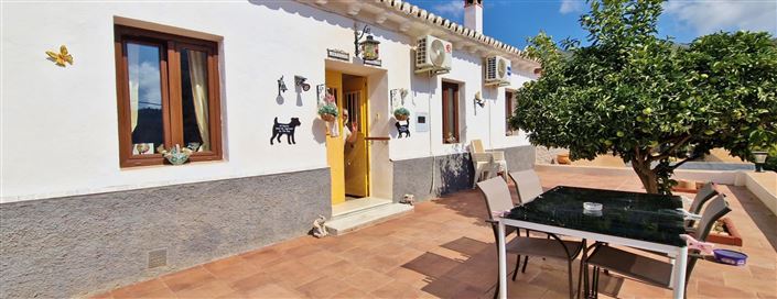 Image No.1-2 Bed Country House for sale
