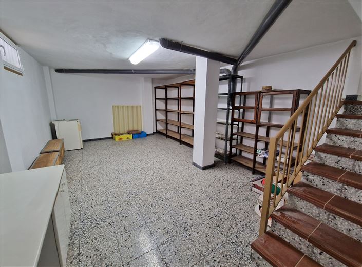 Image No.9-4 Bed Village House for sale