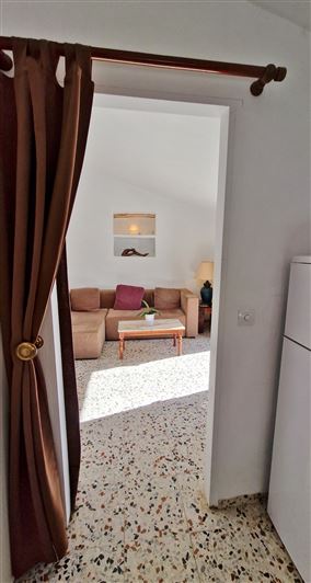 Image No.9-2 Bed Country House for sale