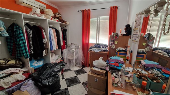 Image No.29-6 Bed Townhouse for sale