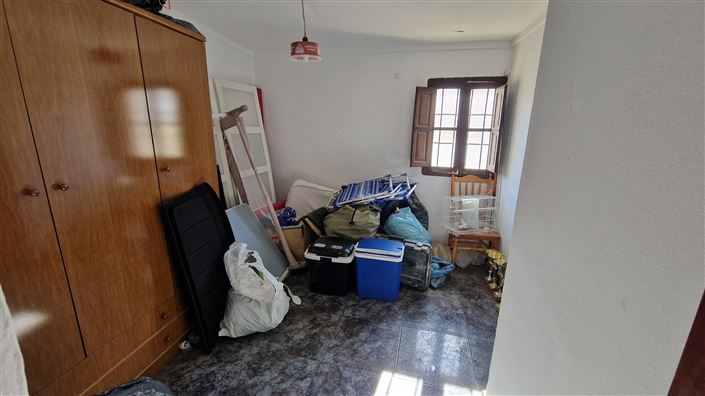 Image No.31-6 Bed Townhouse for sale