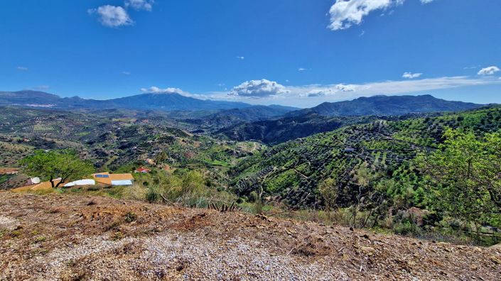 Image No.35-4 Bed Country House for sale