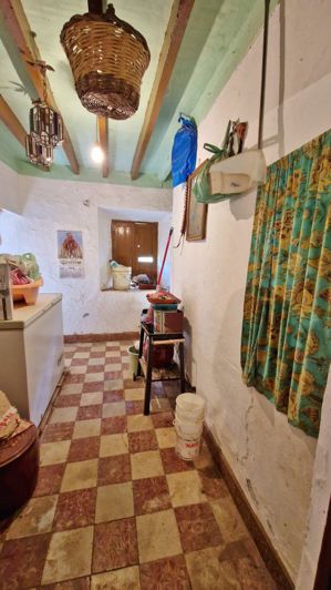 Image No.24-5 Bed Country House for sale