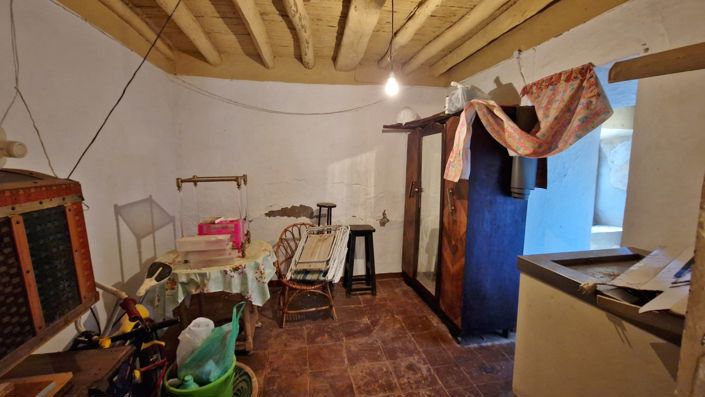 Image No.26-5 Bed Country House for sale
