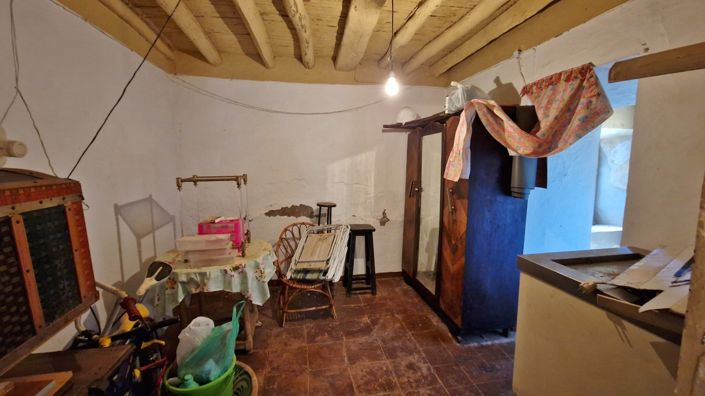 Image No.26-5 Bed Apartment for sale