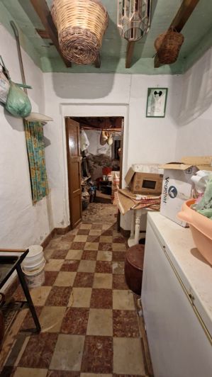 Image No.30-5 Bed Apartment for sale