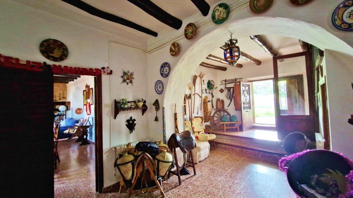 Image No.21-Maison de campagne de 8 chambres à vendre à Humilladero