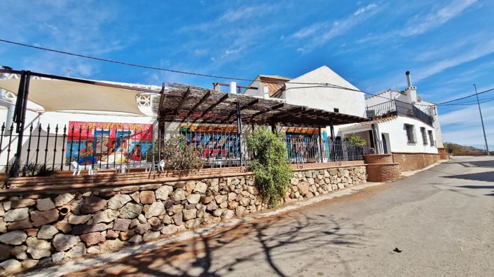 Image No.5-4 Bed Townhouse for sale